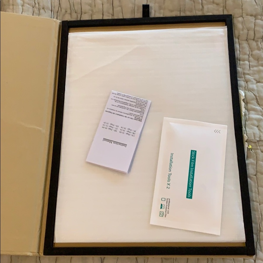 Glass screen protector - Picture 2 of 3